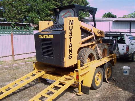 940 mustang skid steer for sale|mustang 940 skid steer specs.